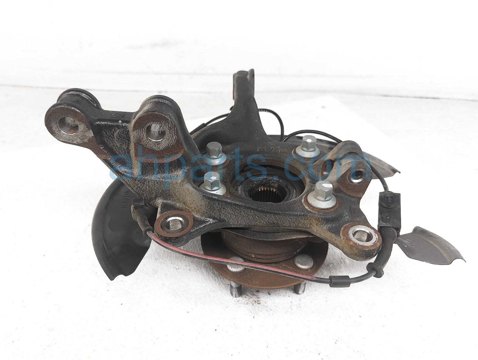 2023 Mazda Cx-50 Front Passenger Spindle Knuckle Hub VA40-33-021B,
