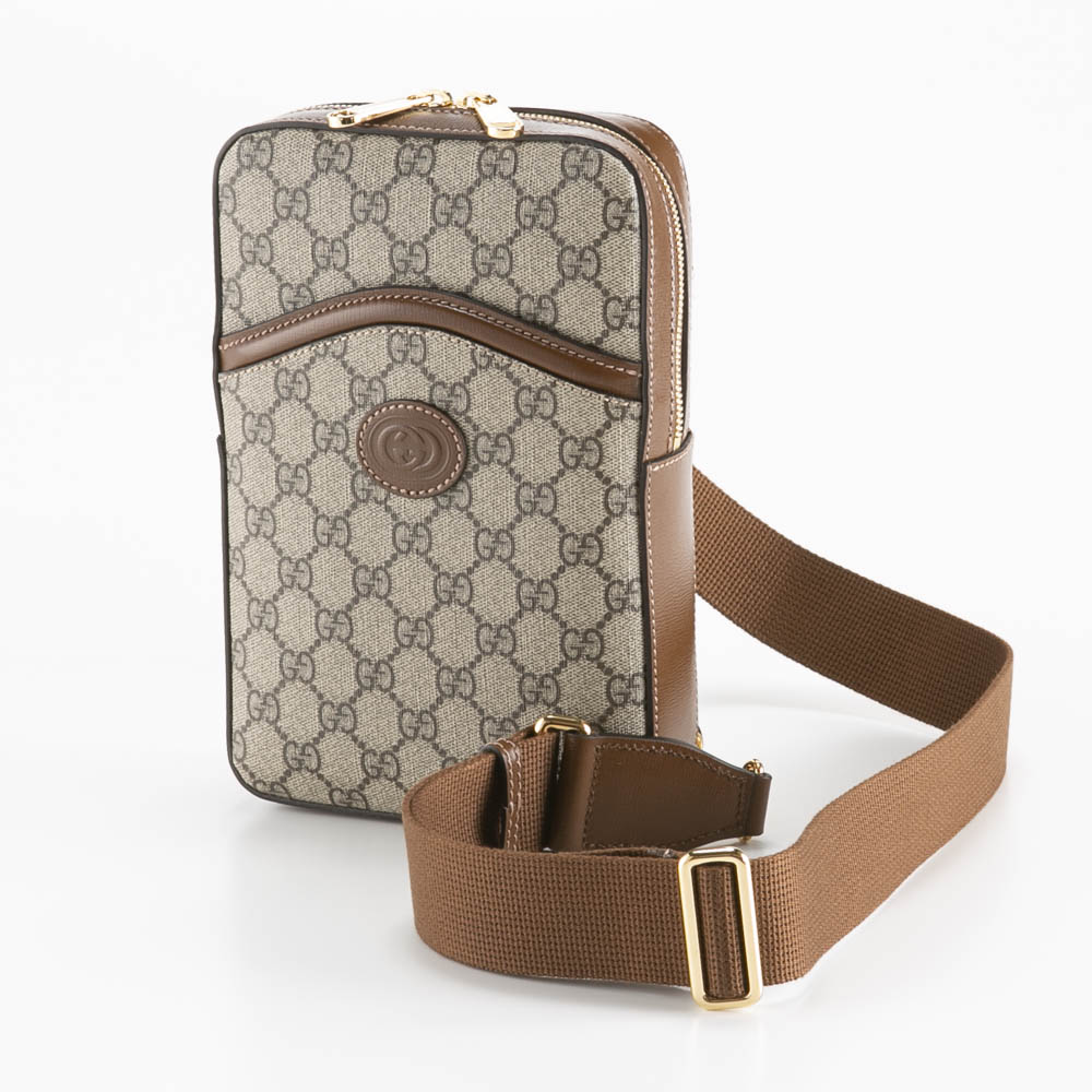 極美品 120 GUCCI グッチ ボディバッグ GG柄 kpg8 GUCCI グッチ ロゴ
