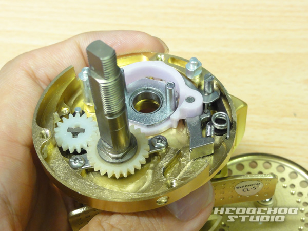 カケヅカデザインワークス】シマノ用 オフセットジュラルミンクラッチ