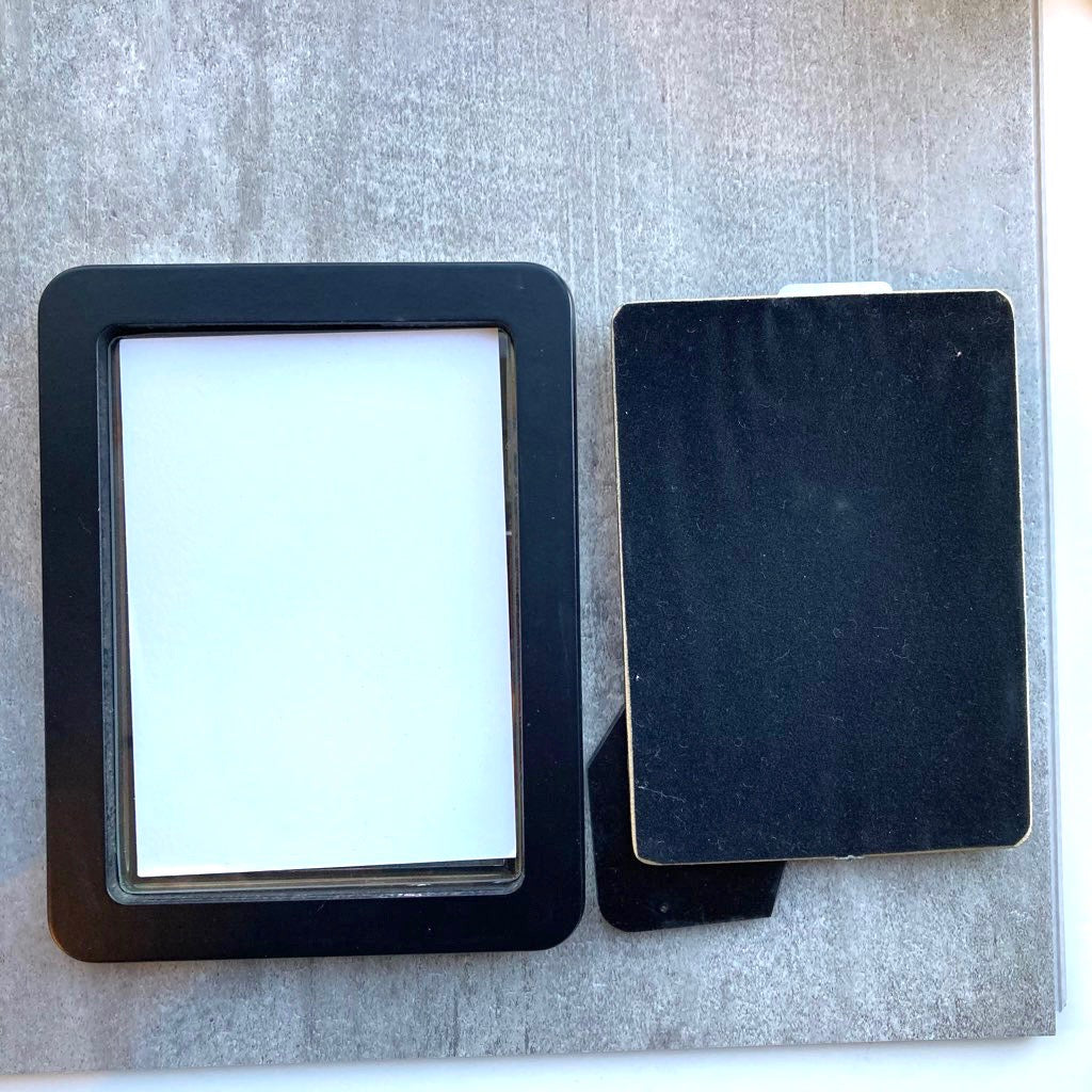 新品 クリストフル 写真立て 9cm×13cm 新品 クリストフル 写真立て 9cm