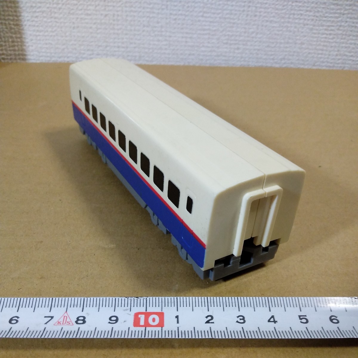 Yahoo!オークション - 超特急ヒカリアン E2系新幹線 あさま アクション