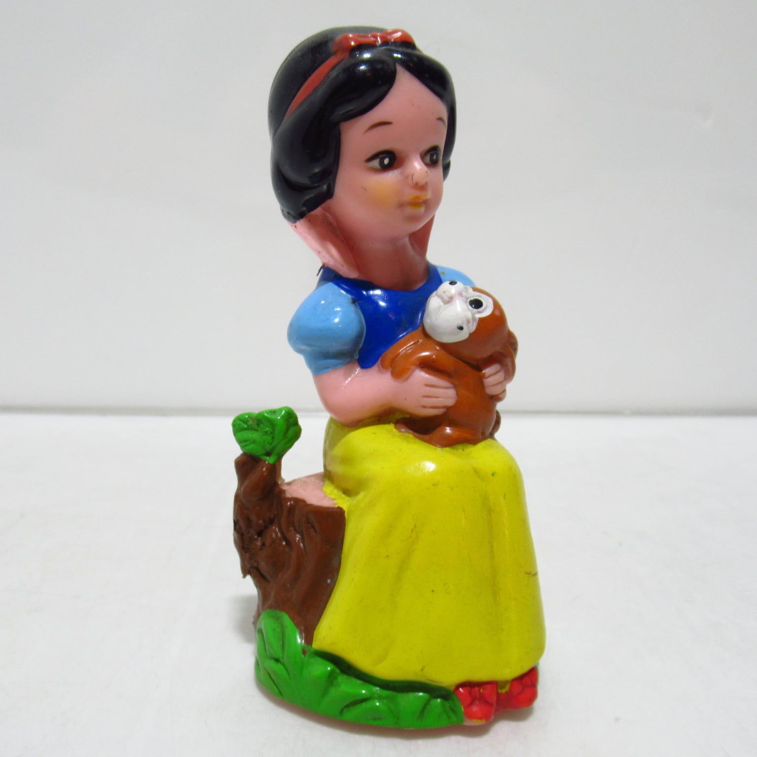 富士銀行 のびのび動物貯金箱 ソフビ 昭和レトロ ワニ [$9] | ハチクマ商店