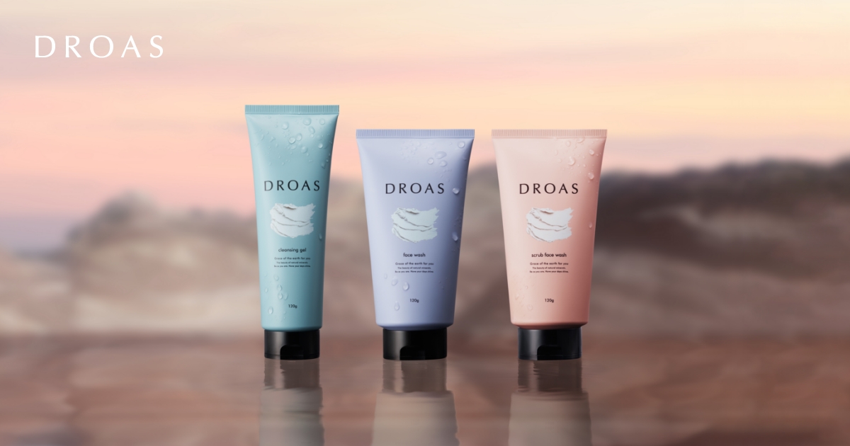 夏から秋に現れるくすんだ印象*1をリセット*2！ビタミン*4洗顔料