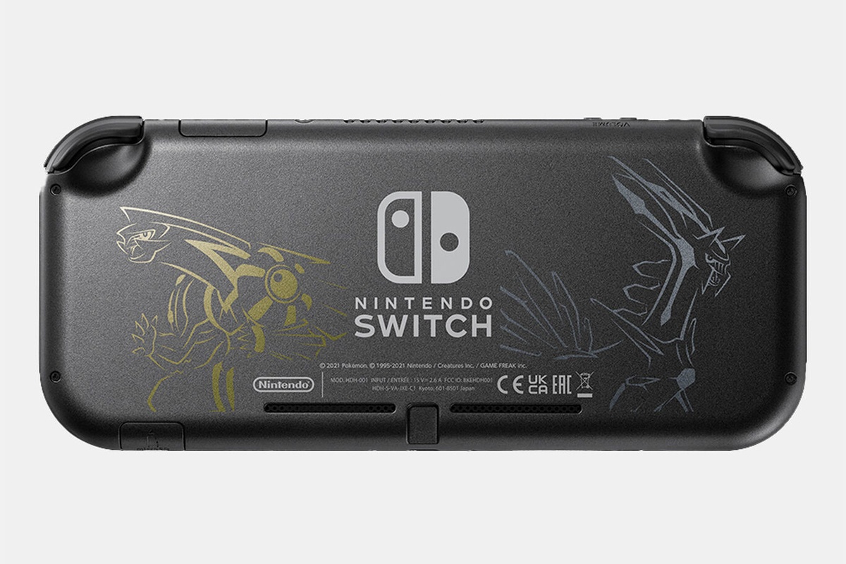特別デザインの「Nintendo Switch Lite ディアルガ・パルキア」 2021年