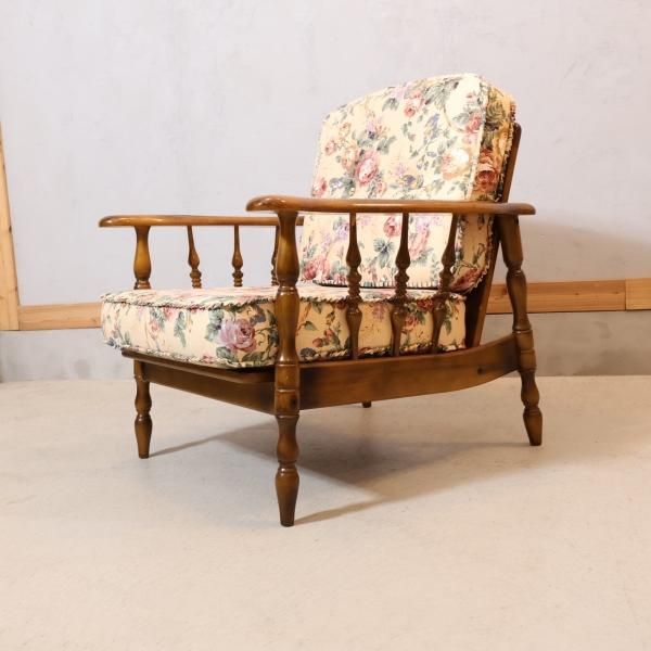 Karimoku(カリモク家具)のCOLONIAL(コロニアル)シリーズ WC6000肘掛