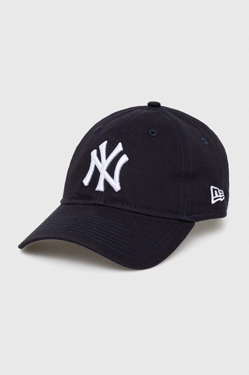 New Era New York Yankees 9TWENTY MLB League Essential Adjustable