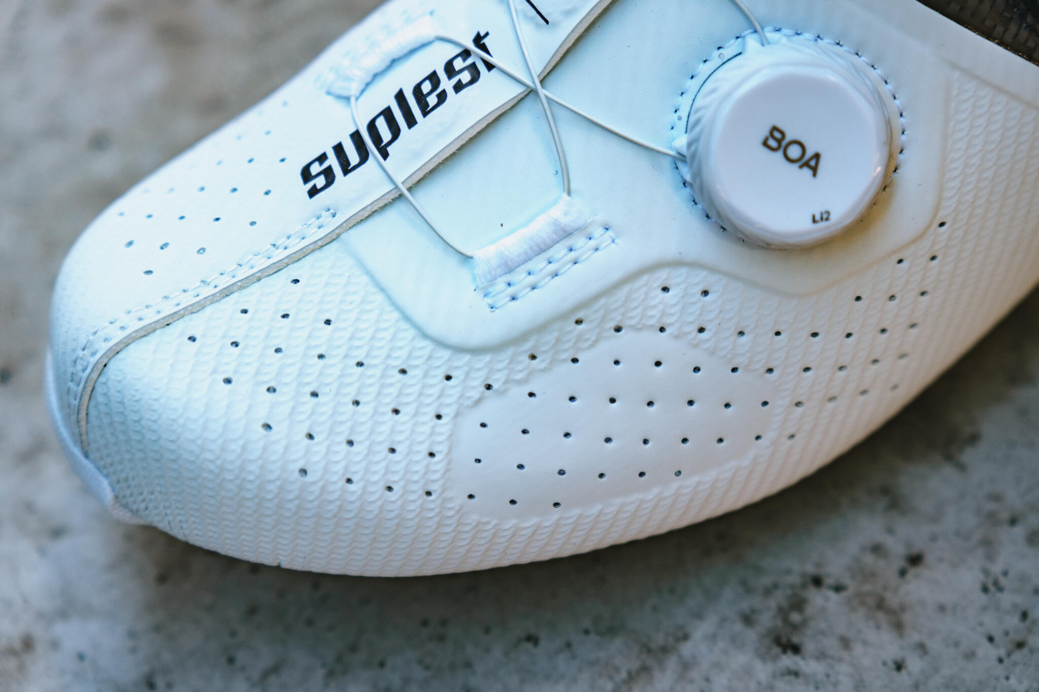 suprest road pro 41 ホワイトシューズ suprest road pro 41 ホワイト