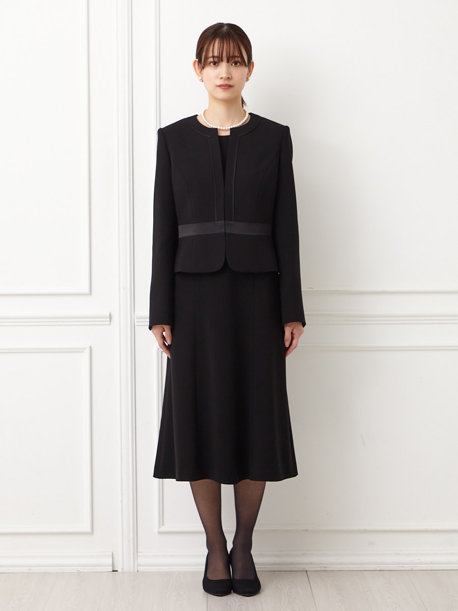 喪服・礼服】ブラックフォーマルアンサンブル（サテンラインノーカラー