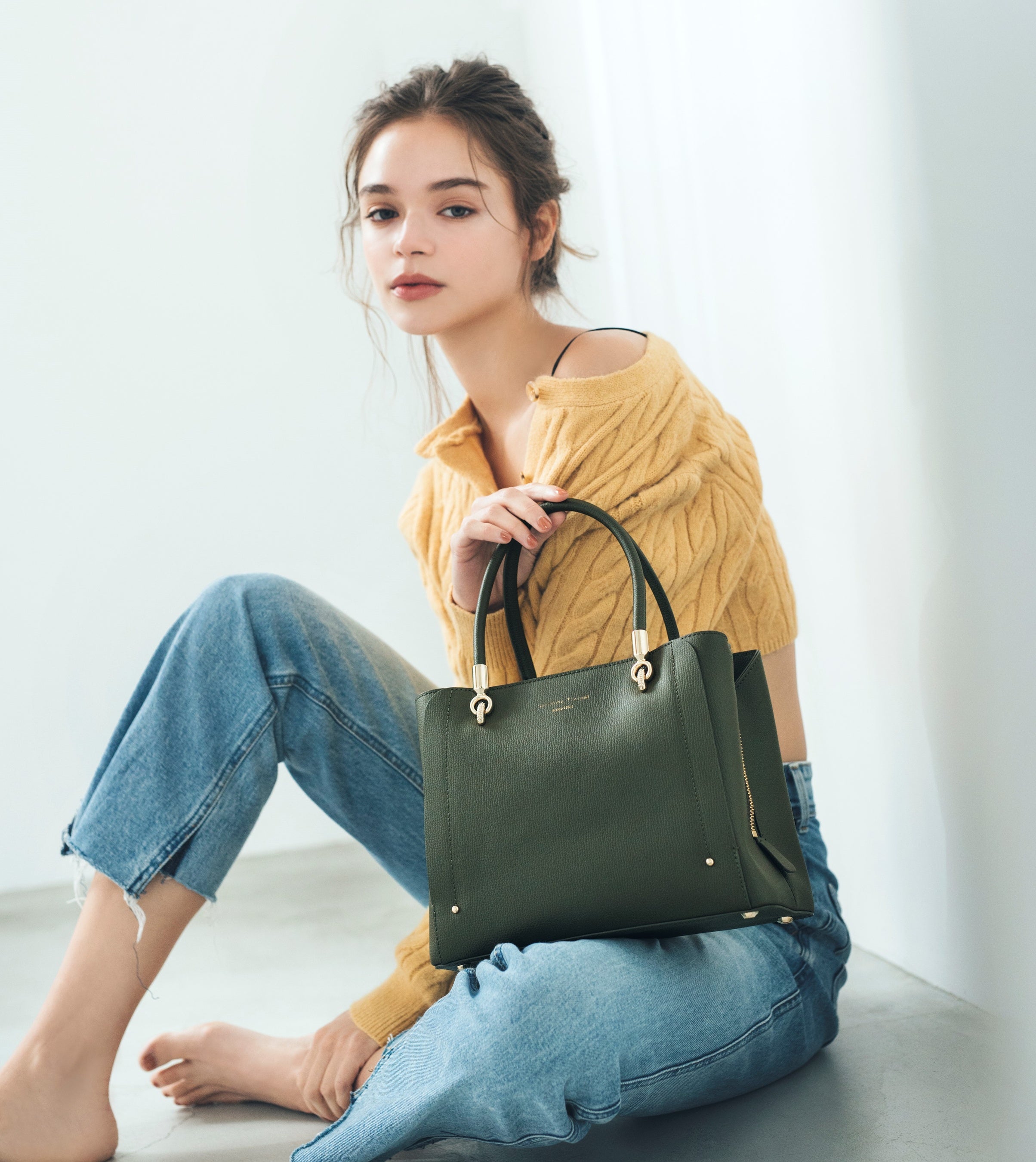 Samantha Thavasa Group Holidays Collection | 株式会社サマンサ