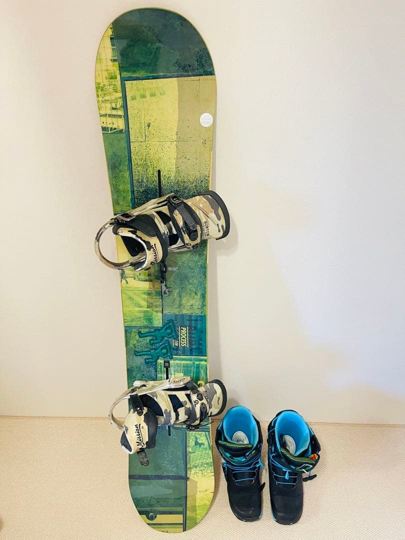 【おまけ付】Burton スノーボードとバインディング、ブーツセット BURTON（バートン） 日本正規品 スノーボード ビンディング ブーツ 3点