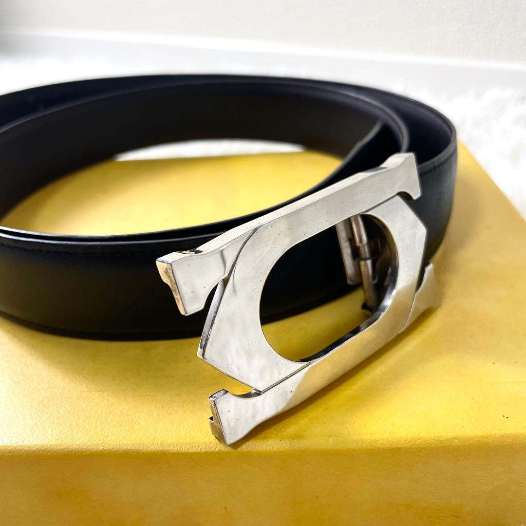 Cartier カルティエ ベルト コネクトクロス ダブルC ブラック　黒 美品】カルティエ ベルト コネクトクロス ダブルC デカロゴ レザー