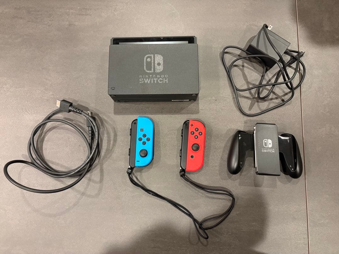 Nintendo Switch 本体　Joy-Conグリーンピンク付き Nintendo Switch 【新品/代引対応】任天堂 Joy-Con (L)ネオングリーン