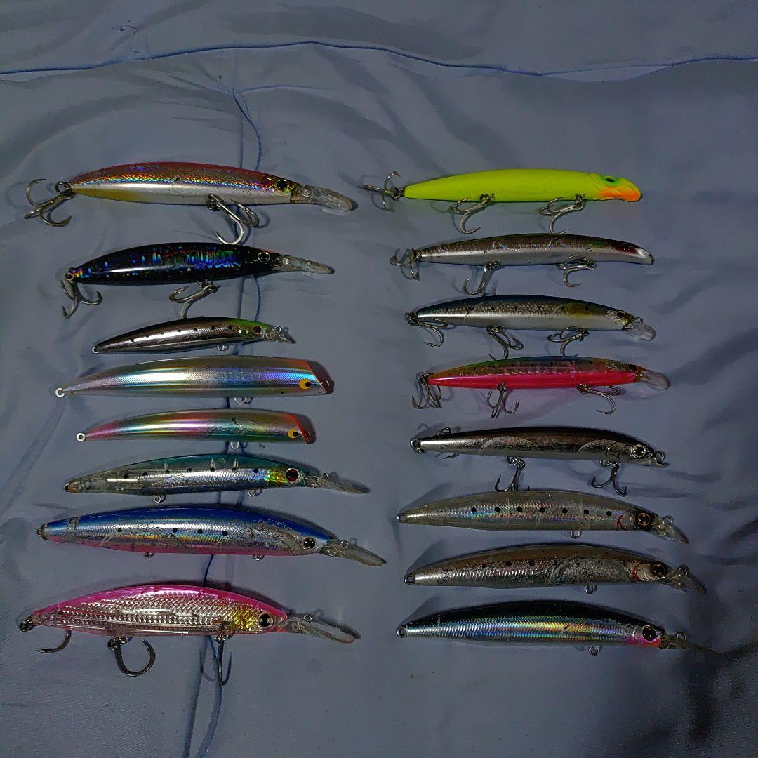 (中古)ミノーセット 16個　シーバス　青物　フラット　ショアジギング シーバス ルアー セット フローティングミノー 7cm 10cm 夜光 グロー