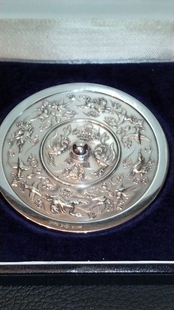 純銀製 古鏡文鎮 約156グラム 古道具】純銀製 鴛鴦文様古鏡文鎮 買取しました。│古いもの買取ます